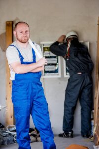jarmoluk electrician 2755688 1920 200x300 1
